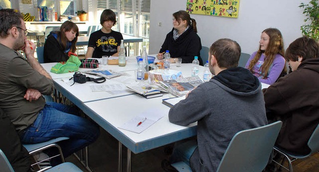 Fragen zu Japan und die Folgen, Stuttg...lerinnen und Schler im Bunten Haus.   | Foto: Gertrude Siefke