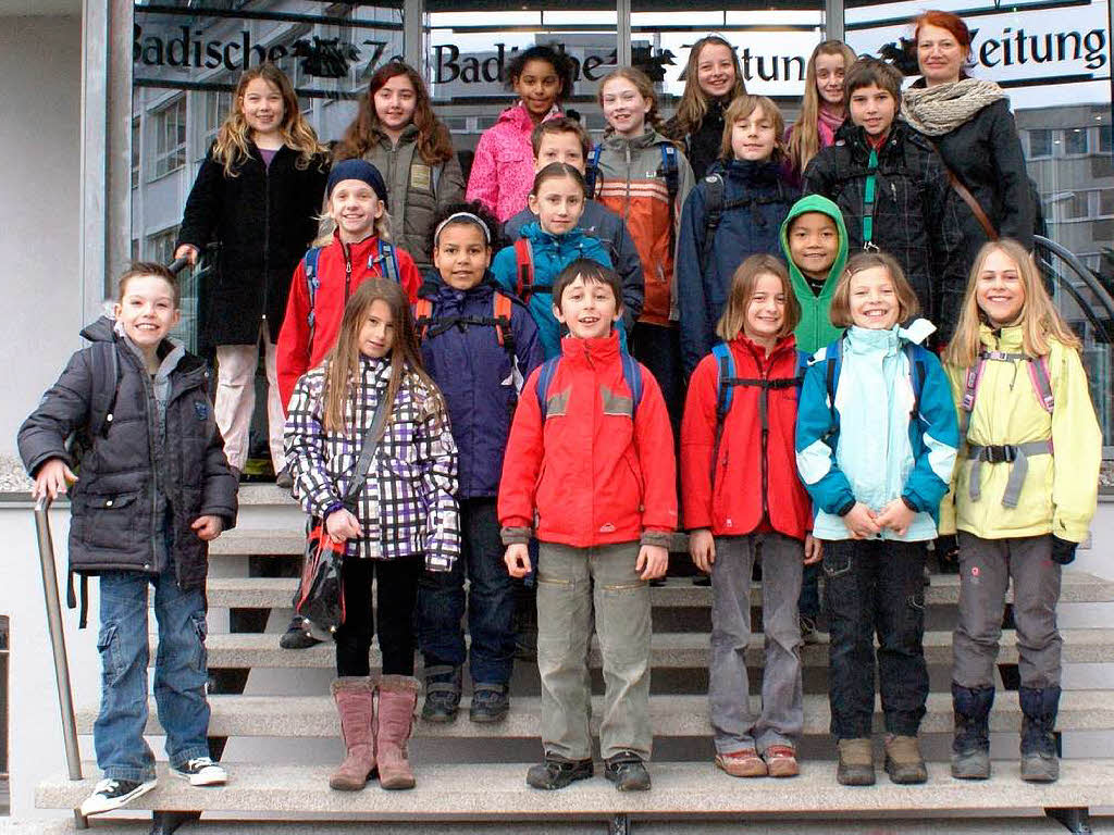 Die Klasse F2 der Clara-Grundwald-Schule aus Freiburg mit ihrer Lehrerin Ingeborg von Kleist