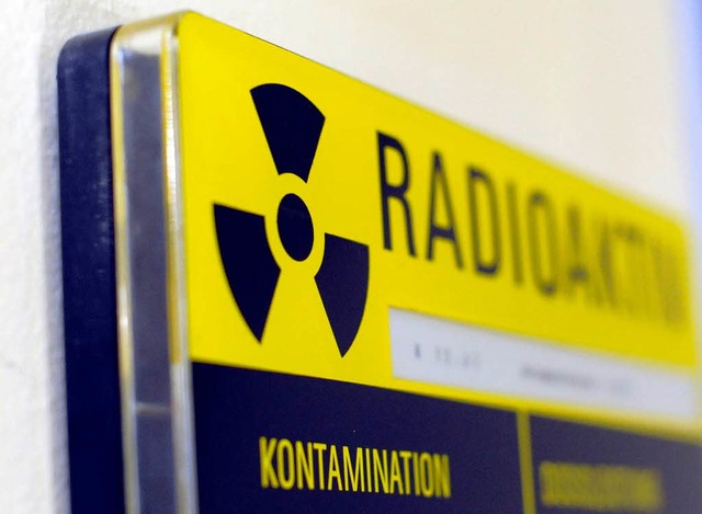 Achtung, Radioaktivitt: Die Parteien ...eit von Atomkraftwerken gekmmert hat.  | Foto: dpa