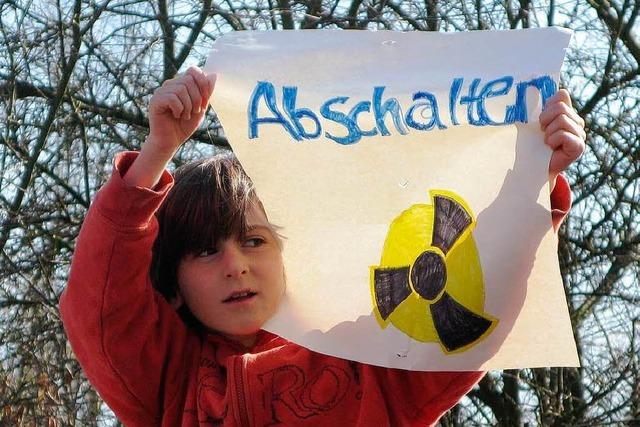 Tausende bei Demo gegen Fessenheim