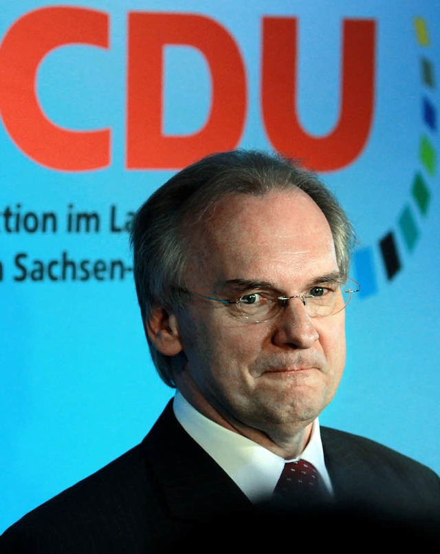 Seine Partei liegt vorn:  CDU-Spitzenkandidat Reiner Haseloff   | Foto: dpa