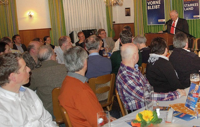 Sehr gut besucht war die Veranstaltung...inisterprsidenten Gnther Beckstein.   | Foto: Juliane Khnemund