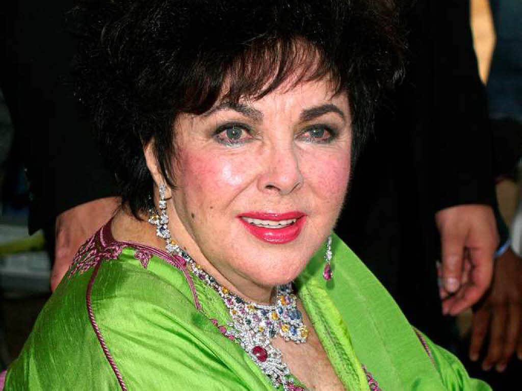 Liz Taylor 2006 nach einem Auftritt in der Talkshow „Larry King Live“