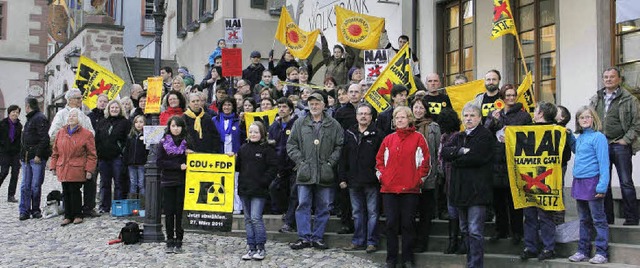 Mahnwache gegen Atomenergie  | Foto: Hans-Peter Ziesmer