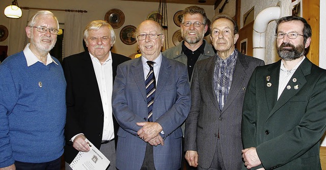 Ehrungen  (von links): Herbert Malzach...rank, Peter Knaust und  Otto Hoffmann   | Foto: Heidi Fssel