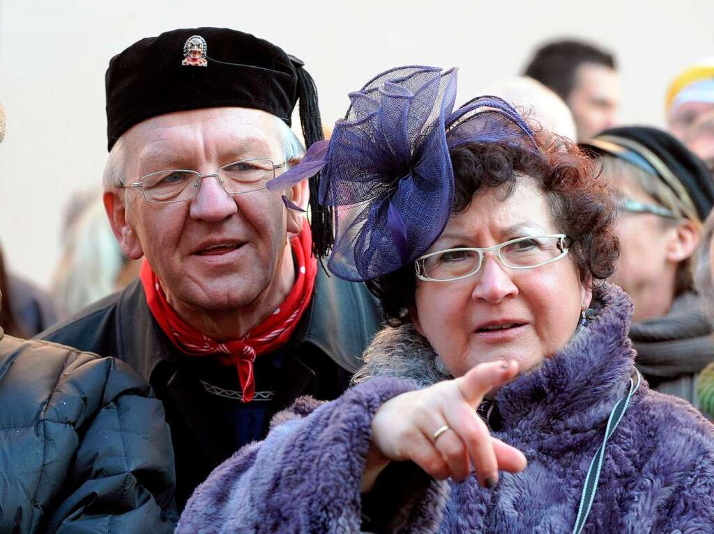 Ein Grner, der sich volksnah und bodenstndig gibt: Winfried Kretschmann und seine Frau Gerlinde beim Rottweiler Narrensprung im Mrz 2011.