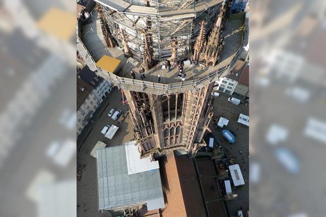 Drohne aus Offenburg erkundet den Freiburger Münsterturm