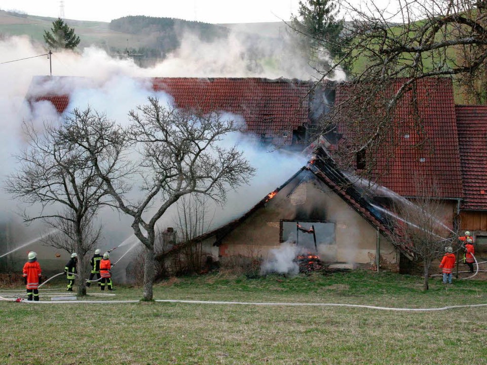 Ein Brand ist  am Samstagnachmittag im...#8220; in Untermettingen ausgebrochen.  | Foto: Birgit Rüde