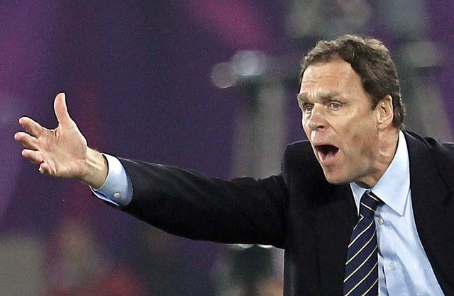 Manchmal kann Holger Osieck ziemlich garstig werden.   | Foto: dpa