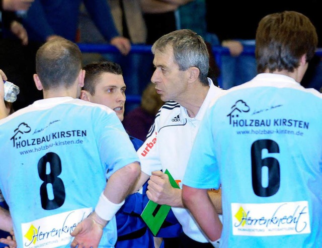 Das ist Vergangenheit: Bernd Junker tr...ie Ottenheimer Handballer nicht mehr.   | Foto:  W. Knstle