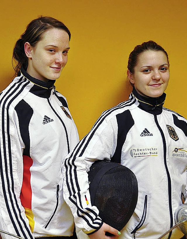 Bundesadler: Olga Ehler (rechts) und A...fr die die Junioren-WM in Jordanien.   | Foto: Hubert Bleyer