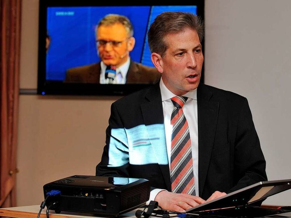 CDU-Vorsitzender Klaus Schle &#8211; ...t der Union einen Modernisierungskurs.  | Foto: Rita Eggstein
