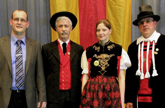 Nadja Duttlinger wurde im Rahmen des F...ch in die lange Gratulantenschar ein.   | Foto: Birgit Rde