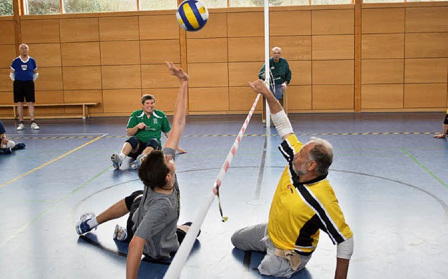 Sitzballturniere haben einen hohen Spafaktor.   | Foto: Martina Faller