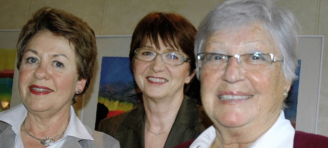 Der Vorstand:   (von links) Elisabeth ...t, Brigitte Ziesemer, Gudrun Kaufmann   | Foto: WIK