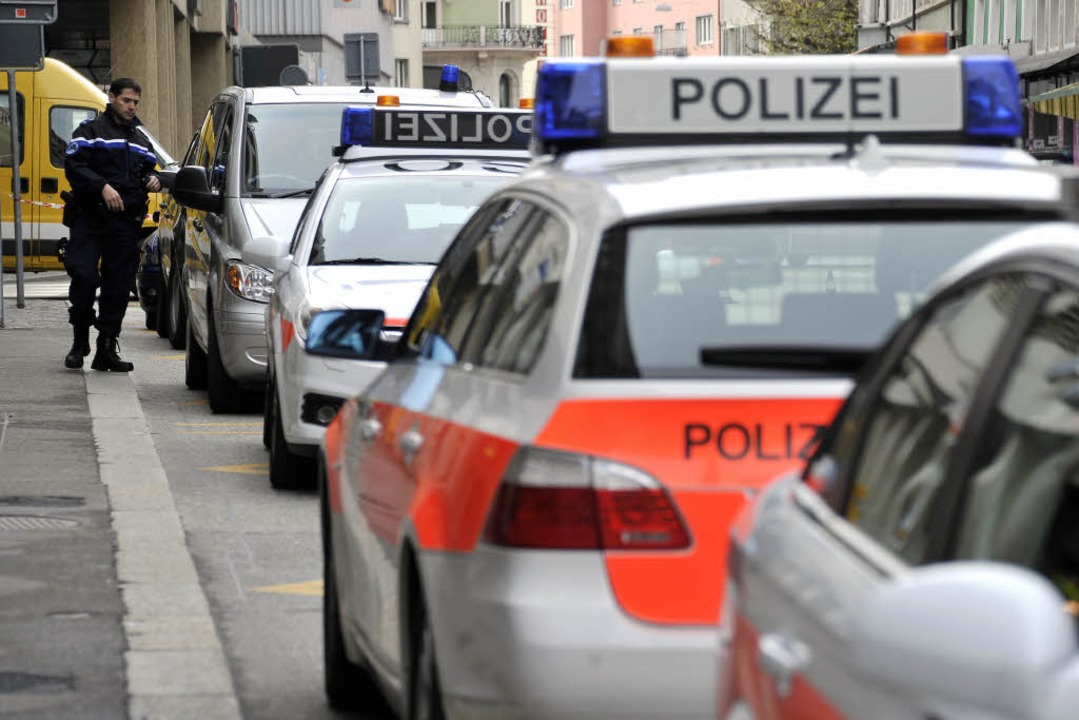 Polizeieinsatz nach Anschlag auf Schweizer Atomindustrie-Verband.  | Foto: AFP