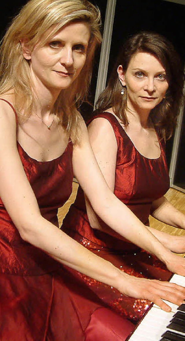 Schwesterliche Harmonie am Flgel: Das Klavierduo Anna und Ines Walachowski.  | Foto: roswitha frey