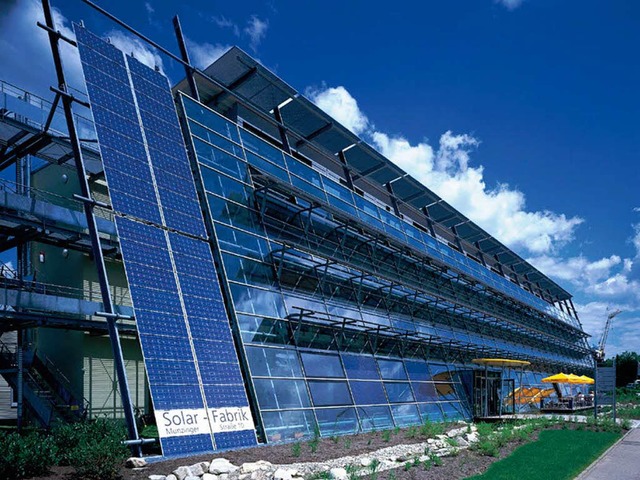 Verdient zum ersten Mal richtig Geld: die Solar-Fabrik.  | Foto: DBU