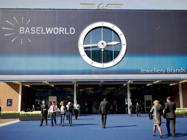 Diamantencoup auf der Baselworld.  | Foto: dpa