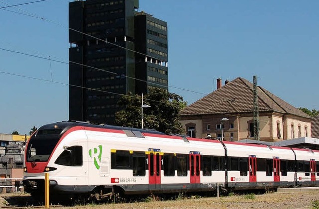 Lrrach und die S-Bahn war das Thema im Gemeinderat.   | Foto: Trenz