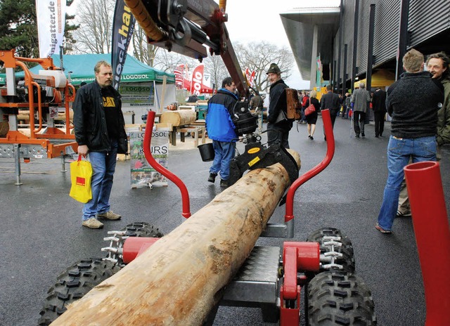 Das Holztransporter trgt zu mehr  Sicherheit fr Waldarbeiter bei.   | Foto: Gertrude Siefke