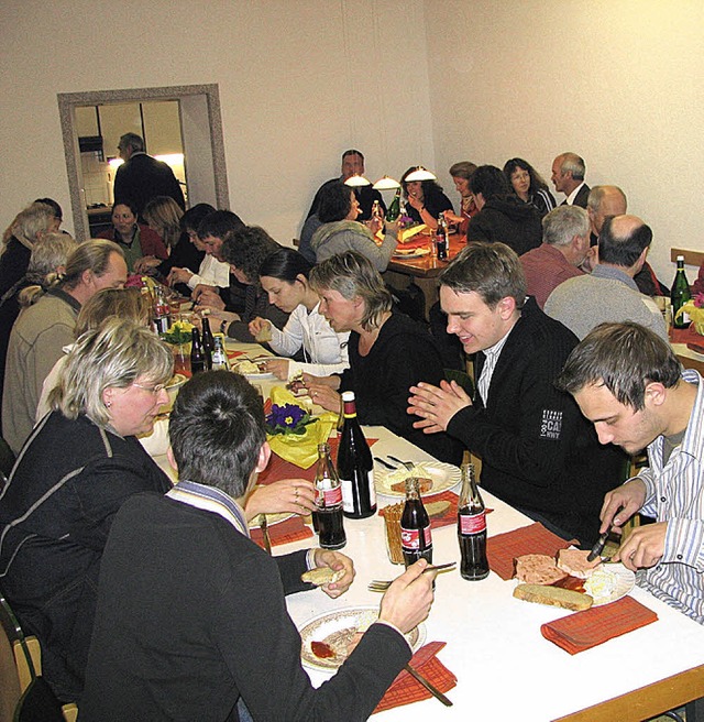 Die Einweihung des Hgelberger Jugendraums im Jahr 2008.   | Foto: Dietrich