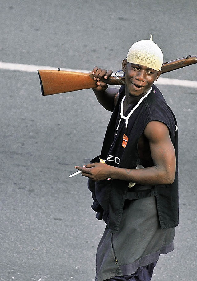 Straenkmpfer in Abidjan   | Foto: afp