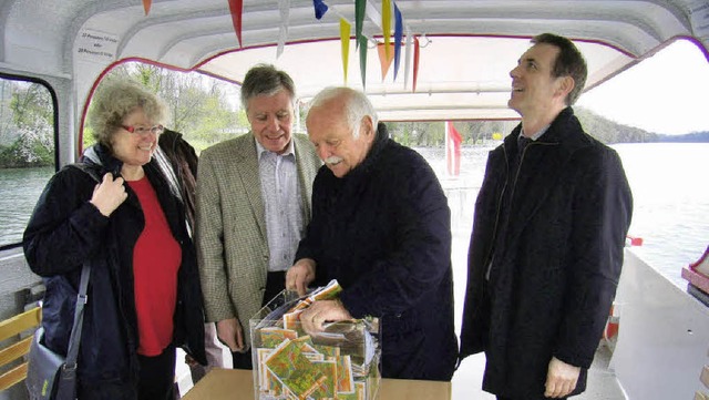 Bei der Auslosung der Gewinner auf der... Niethammer, Max Heller und Jrg Lutz   | Foto: Privat