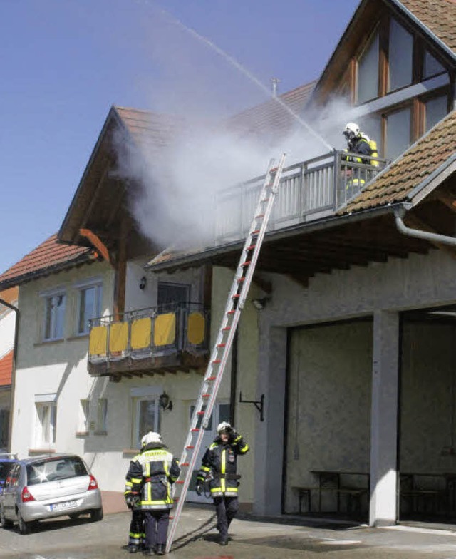 Tuschend echte bung: Ein Brand im ersten Stock   | Foto: sandra von appen