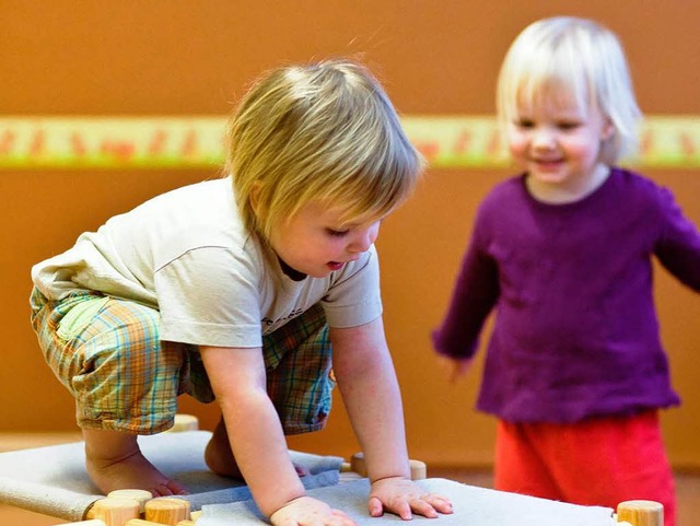 Kleinkindbetreuung wird auch in Oberrotweil immer strker nachgefragt.  | Foto: dpa