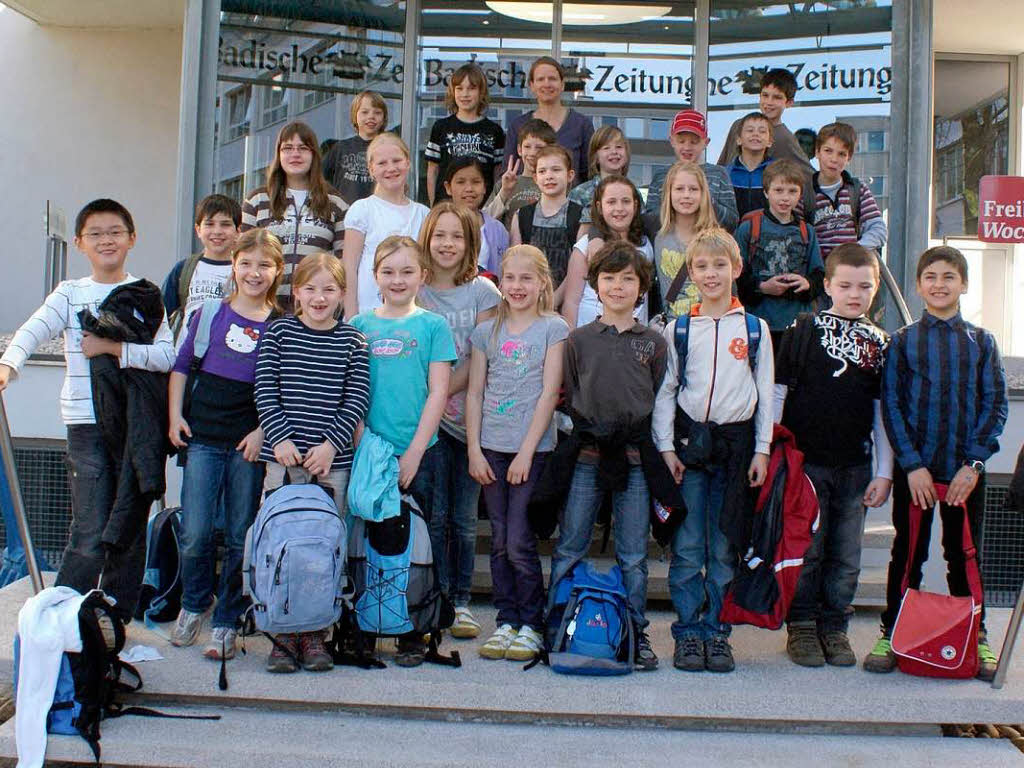 Die Klasse 4a der Johann-Peter-Hebel-Schule aus Gundelfingen mit ihrer Lehrerin Silke Harmsen