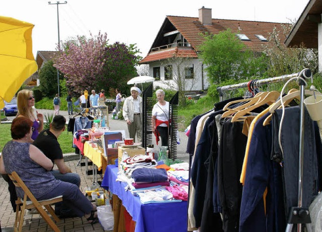 In diesem Jahr ist der Dorfflohmarkt i...rivat organisiert und beworben wird.    | Foto: Sabine Model