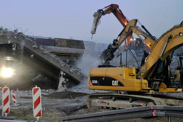 Abgerissen: Autobahnbrcke bei Griheim steht nicht mehr