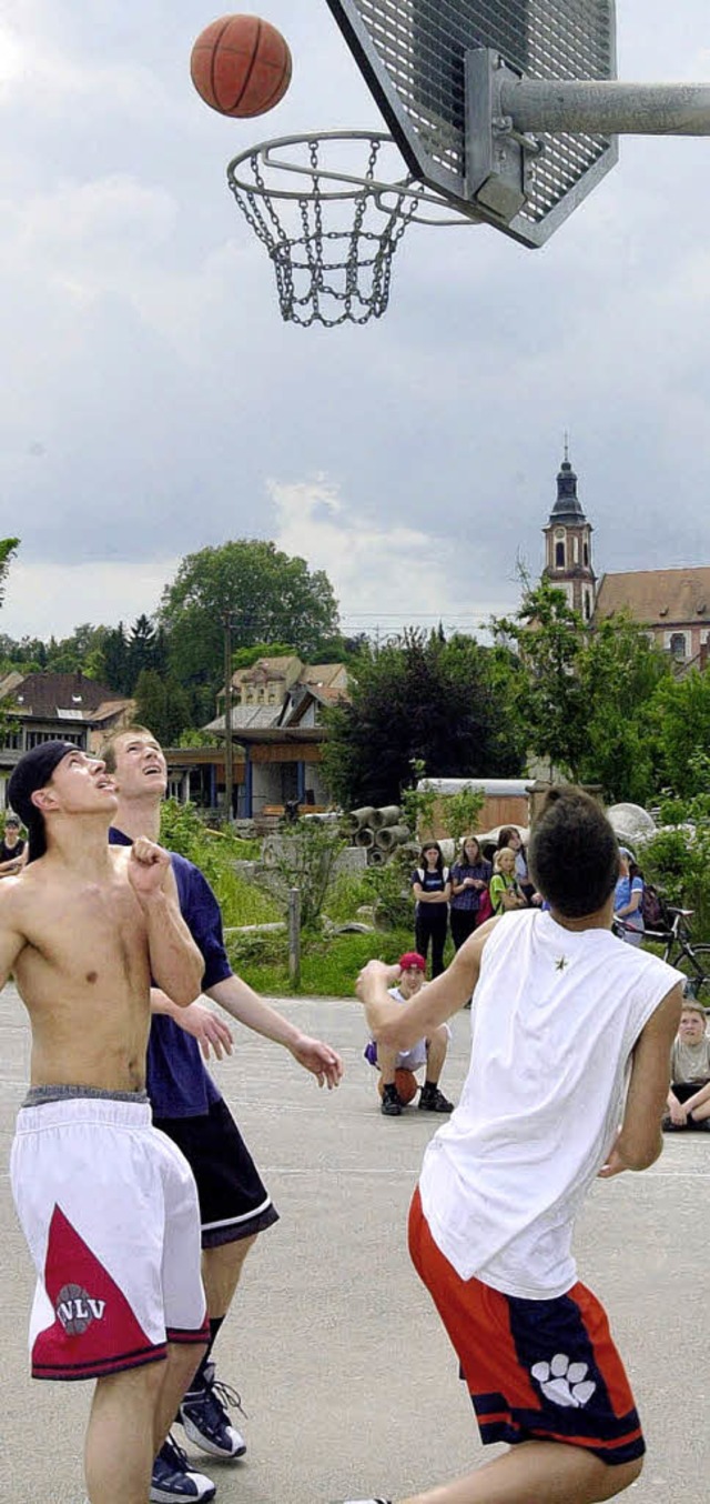 Streetball Auf den Espen gehrt auch z...gebot des Sportaktionstags am 28. Mai.  | Foto: Stadt
