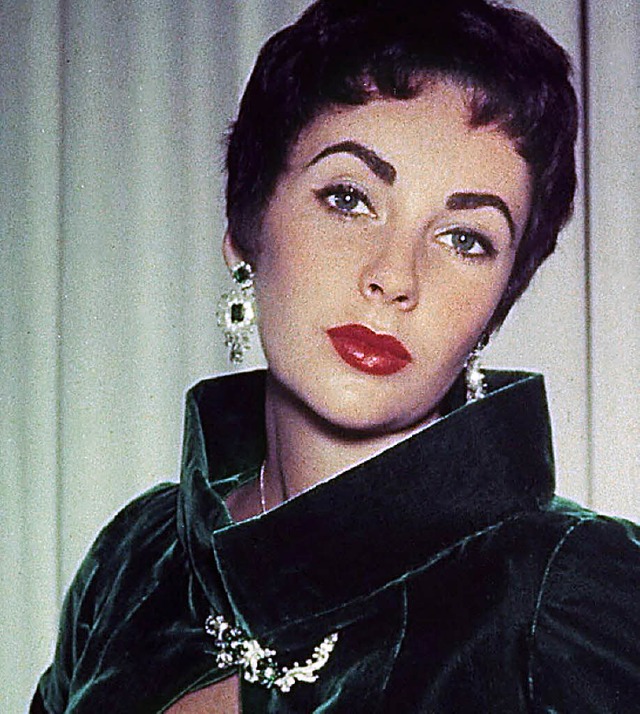 Ihre Liebe zu Diamanten war legendr: Elizabeth Taylor (1956)  | Foto: dapd