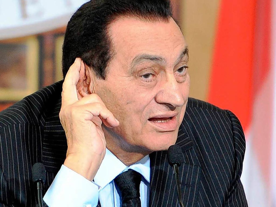 Mubarak in UHaft Vernehmung in der Klinik Ausland Badische Zeitung