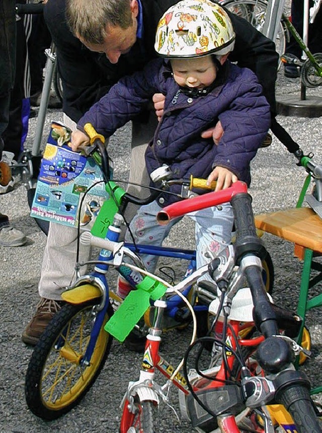 Auch der Gebrauchtfahrradmarkt gehrt ...s &#8222;Sthlinger Frhlings&#8220;.   | Foto: Jutta Binner-Schwarz