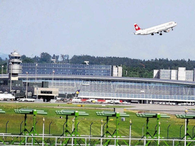Bei Starts und Landungen in Zrich-Klo...tung am Lrmschutz. Foto: Flughafen AG  | Foto: Flughafen-AG