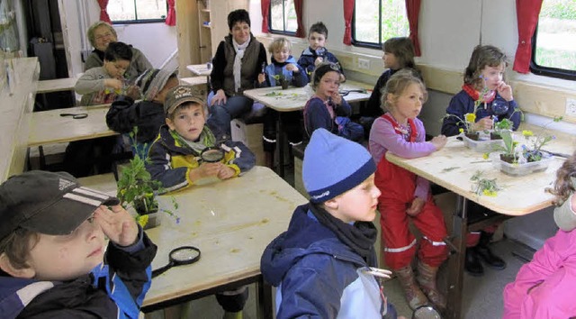 Das komobil machte dieser Tage Statio...dkindern des Kindergartens Regenbogen.  | Foto: Ruth Seitz