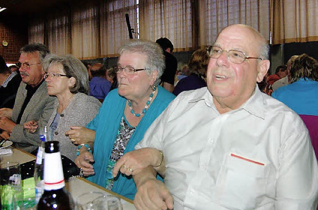 Helmut Nnninger, hier beim Schunkeln,... Sepp &amp; Co jedes Jahr nach Herten.  | Foto: Petra Mller