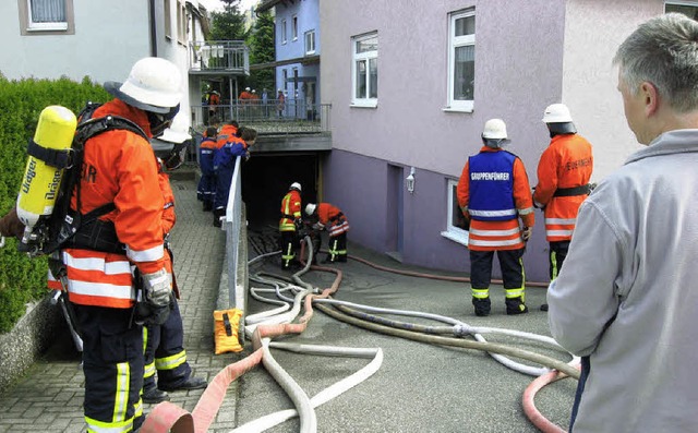 Die Feuerwehren lschen-bergen - retten  !  | Foto: Gnter Bank