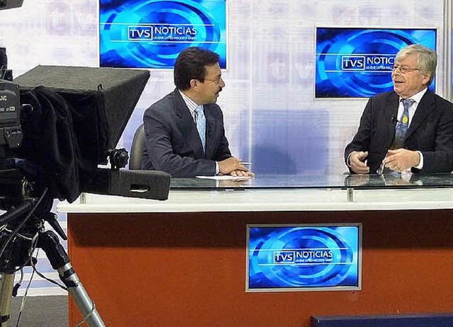 Bis ins Fernsehen hat der Lrracher Ar...einem Engagement in Ecuador gebracht.   | Foto: Privat