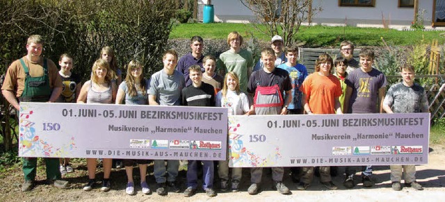 Die Vorbereitungen fr &quot;150 jahre...hael Zolg spuckt krftig in die Hnde!  | Foto: Jutta Binner-Schwarz