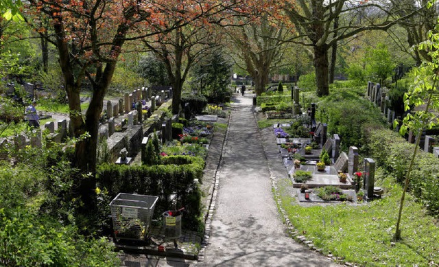 Auf dem Bergfriedhof gibt es vom 4. bis 8. Mai ein vielfltiges Programm.   | Foto: Christoph Breithaupt