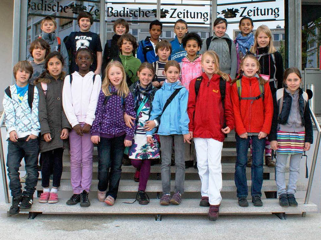 Die Klasse 4a der Reinhold-Schneider-Schule aus Freiburg mit ihrer Lehrerin Waltraut Schle