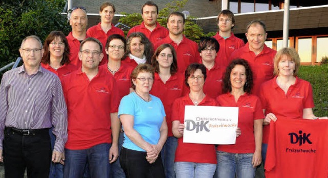 Die Freizeitwoche-Macher (von links): ...sations-Team 2011 mit dem neuen Logo.   | Foto: Frank Leonhardt