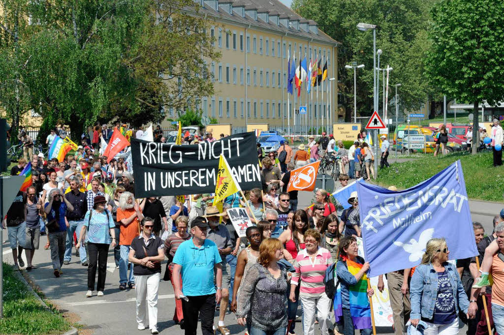 Osternarsch und Anti-AKW-Demo: Viel Bewegung in Mllheim, Neuenburg und Chalamp.