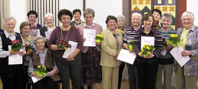 Frauen der ersten Stunde: Ehrenurkunden fr Landfrauen   | Foto: reiner beschorner