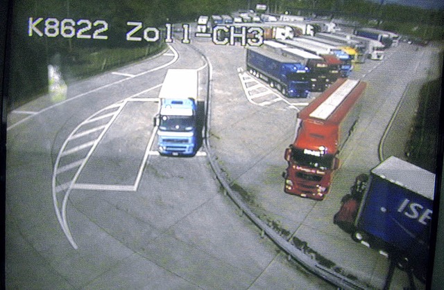 Gibt es Leerstnde auf dem Schweizer Z...berwachung den Verkehrsfluss steuern.   | Foto: Ingrid Bhm-Jacob
