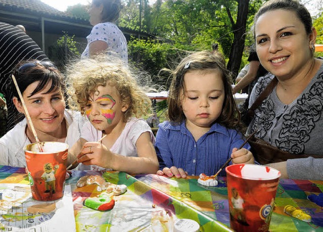 Gut angenommen wird die Kinderwoche im...ela Mller (2.v.l.) verantwortlich ist  | Foto: Birgit-Cathrin Duval